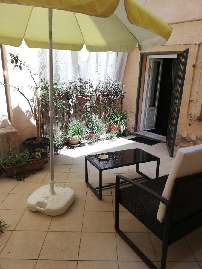 רומא Apartments Campo De Fiori מראה חיצוני תמונה